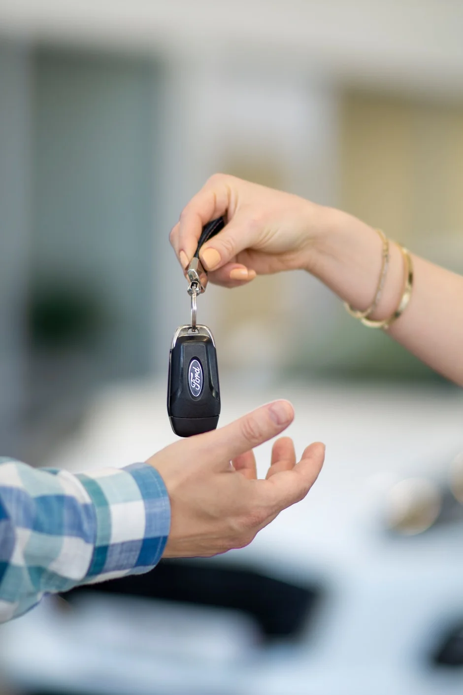 Transaction de clés de voiture